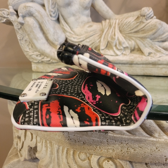 L.A.M.B. by Gwen Stefani Glam Lips Kisses Xoxo Luxury Designer Bag #602 - Picture 10 of 11